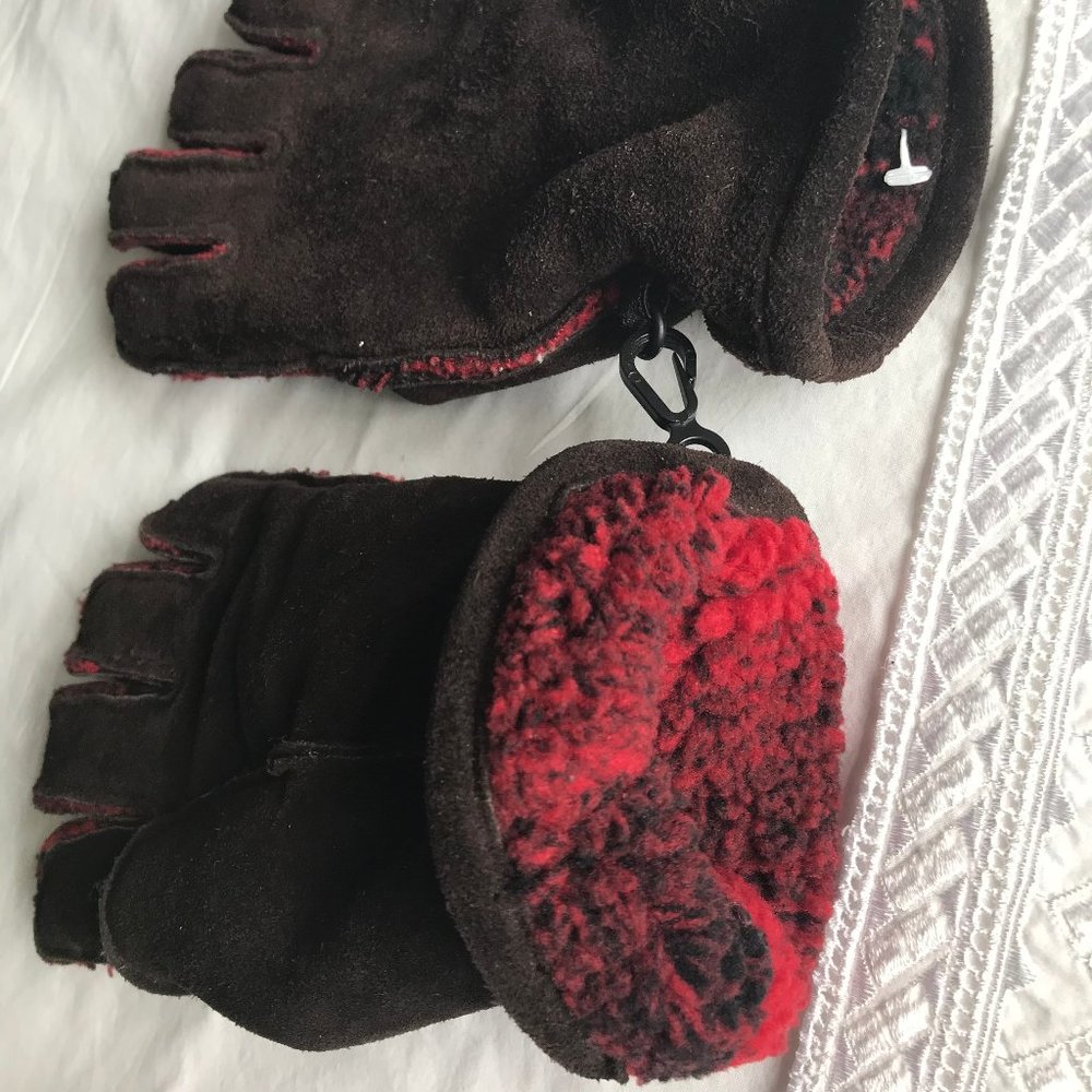 - NWOT winter gloves